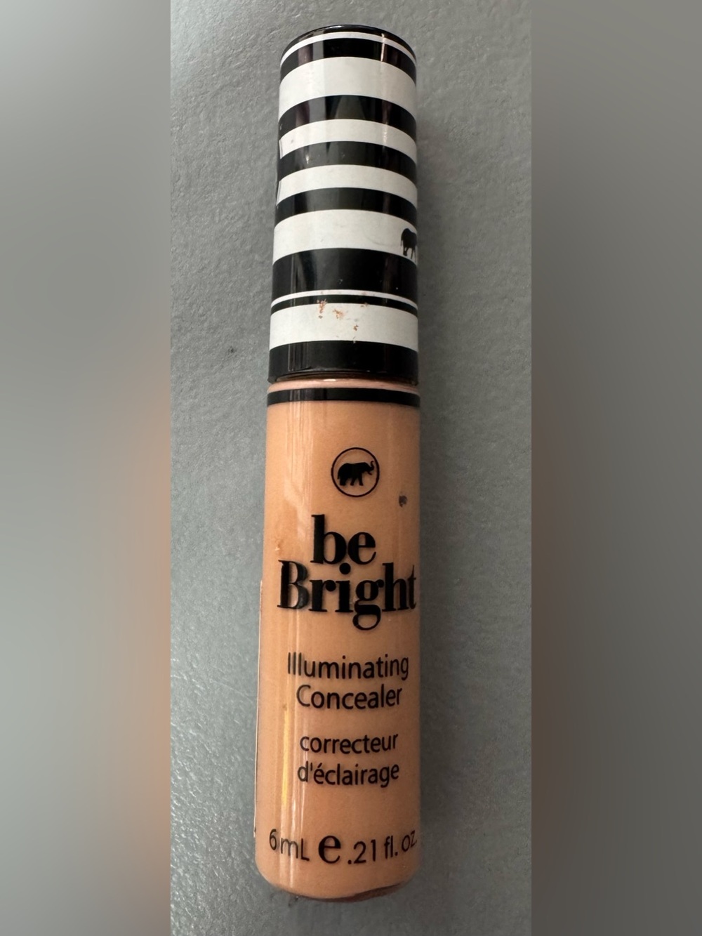 Kokie Be Bright Illuminating Concealer medium tan Warm Beige